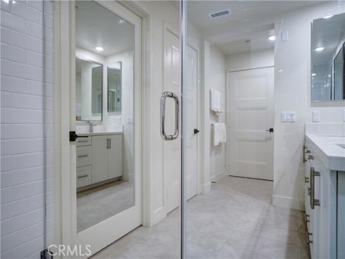 16235  Dawn Way  203 , Tustin, CA