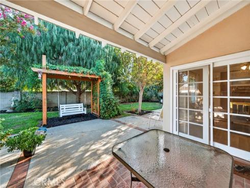 17562  Laurie  , Tustin, CA