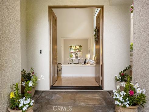 10940  Tantlinger  , Tustin, CA