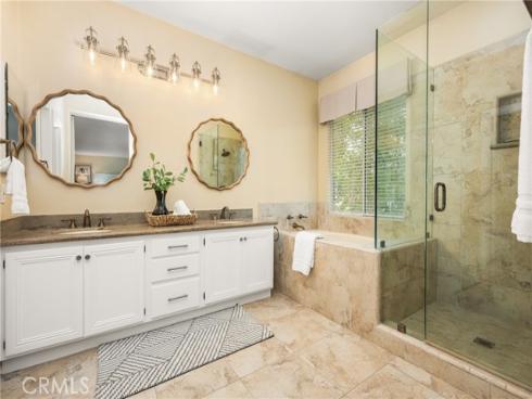 10940  Tantlinger  , Tustin, CA