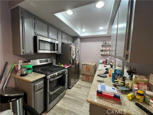 1111  Packers  25 , Tustin, CA