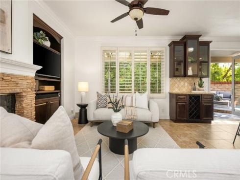 10970  Hiskey  , Tustin, CA