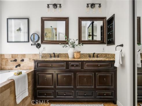 10970  Hiskey  , Tustin, CA