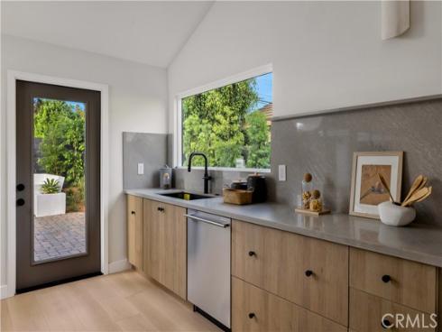 17841  Lucero  , Tustin, CA