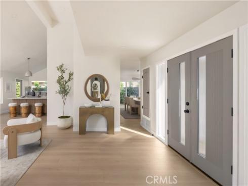 17841  Lucero  , Tustin, CA