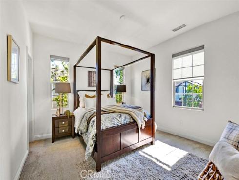 222 Barnes Road, Tustin, CA