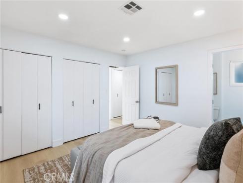 14032  Woodlawn  , Tustin, CA