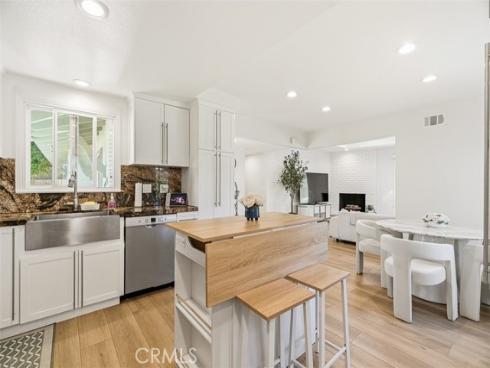 1301 Cameo Drive, Tustin, CA