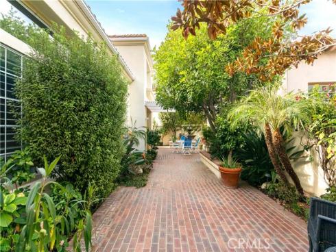 12665 Stanton , Tustin, CA