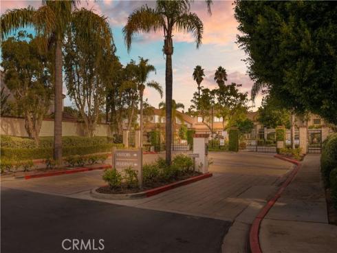 12665 Stanton , Tustin, CA