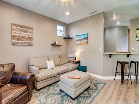 13069  Arborwalk  , Tustin, CA