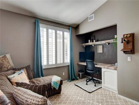 13069  Arborwalk  , Tustin, CA