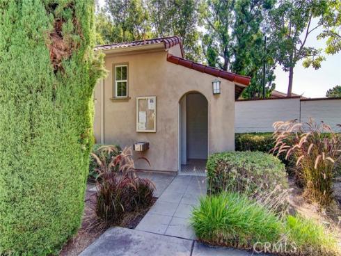 13069  Arborwalk  , Tustin, CA