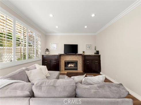 2042 Seminole , Tustin, CA