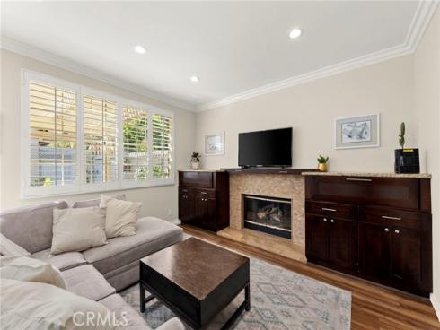 2042 Seminole , Tustin, CA