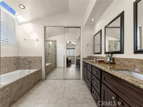 2042 Seminole , Tustin, CA