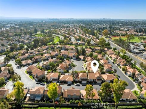 2042 Seminole , Tustin, CA