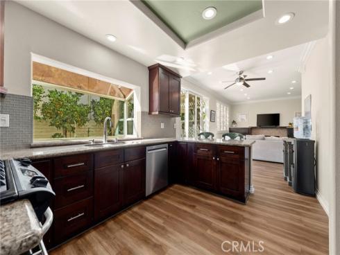 2042 Seminole , Tustin, CA