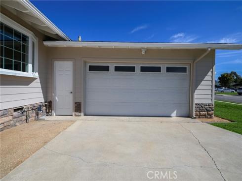 13181  Hickory Branch Road  , Tustin, CA