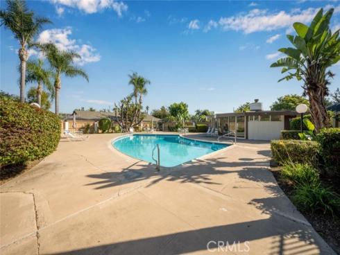 13902  Yorba  14A  Street, Tustin, CA