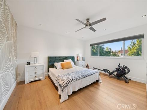 14641  Alder  , Tustin, CA