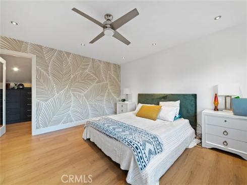 14641  Alder  , Tustin, CA