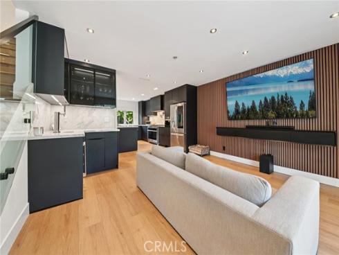 14641  Alder  , Tustin, CA