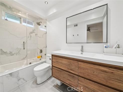 14641  Alder  , Tustin, CA