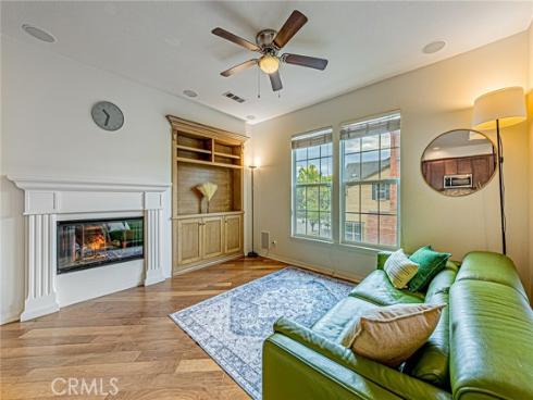 15229  Columbus Square  , Tustin, CA