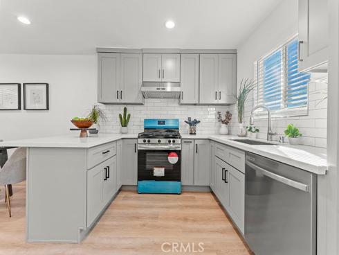 1056 Walter Avenue, Tustin, CA