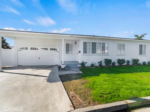 1056 Walter Avenue, Tustin, CA