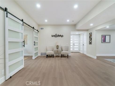 1381  Penrith  , Tustin, CA