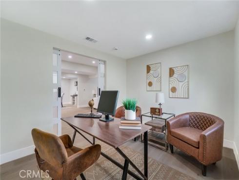 1381  Penrith  , Tustin, CA