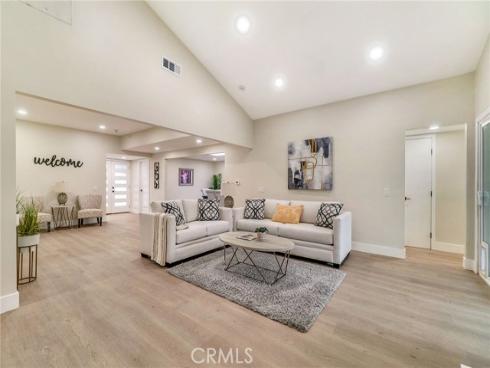 1381  Penrith  , Tustin, CA