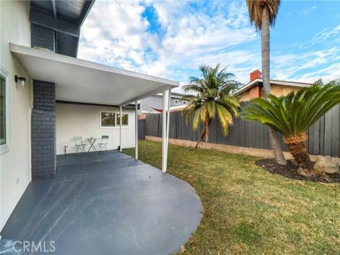 1381  Penrith  , Tustin, CA