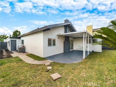 1381  Penrith  , Tustin, CA