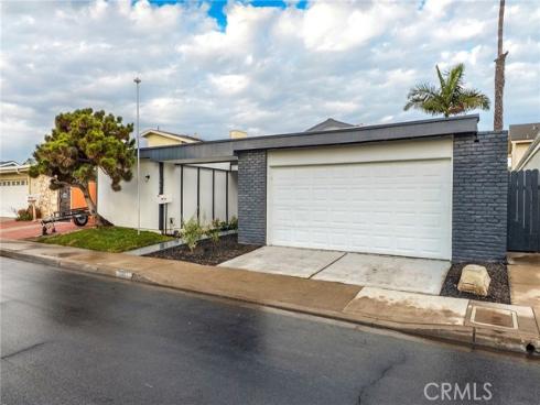 1381  Penrith  , Tustin, CA