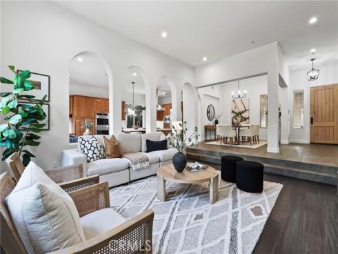 12215  Wyne Ct  , Tustin, CA