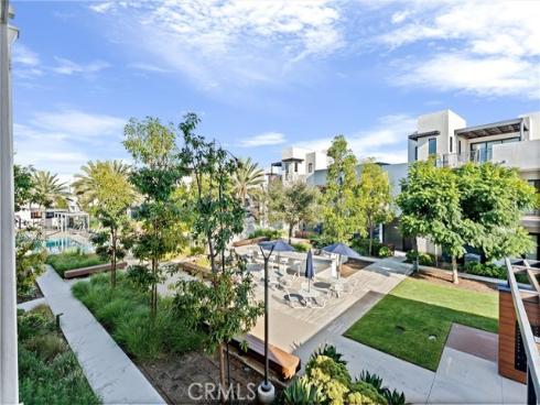 419  Transport  , Tustin, CA