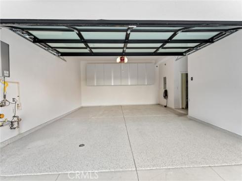 419  Transport  , Tustin, CA