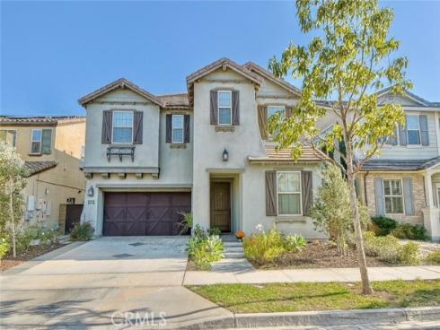279  Barnes  , Tustin, CA