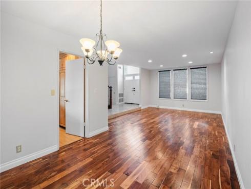 14892  Foxcroft  , Tustin, CA