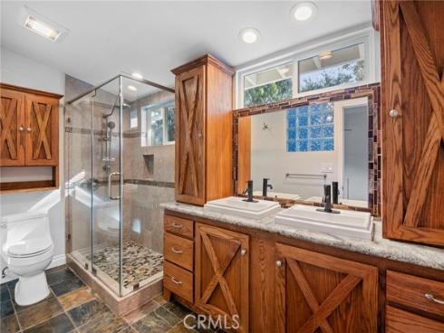 14892  Foxcroft  , Tustin, CA