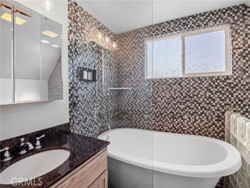 14892  Foxcroft  , Tustin, CA