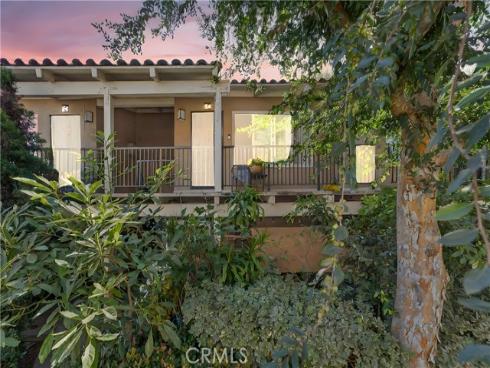 13722 Red Hill Avenue 54