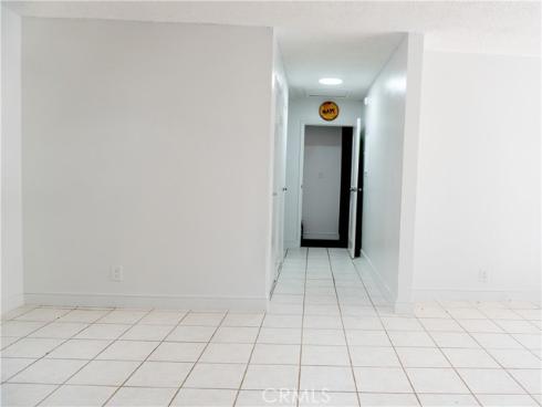 14802  Newport Ave  2B , Tustin, CA