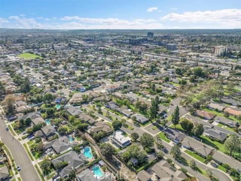 14272 Acacia Drive, Tustin, CA