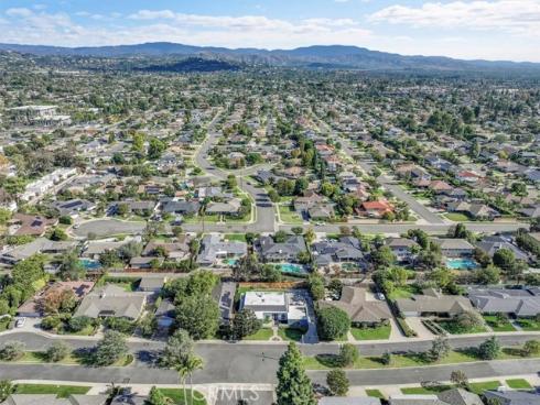 14272 Acacia Drive, Tustin, CA