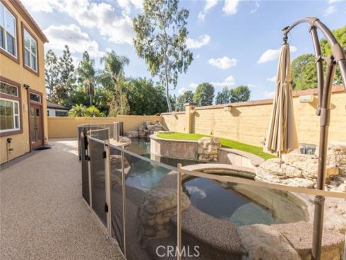 2605  Augusta  , Tustin, CA