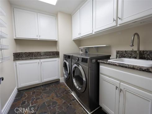 2605  Augusta  , Tustin, CA